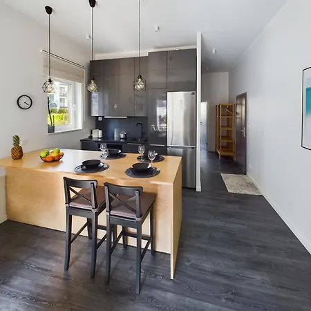 Elegancki Z Tarasem W Gdansku By Renters Apartment